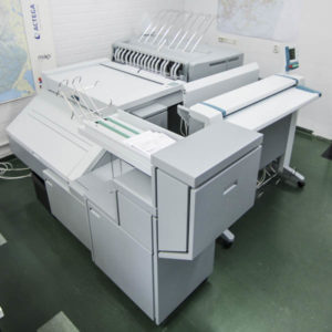 Océ TDS700 MFP plotter (printing, folding, scanning)
