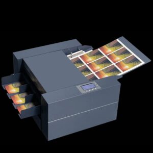 Korttileikkurit ja monitoimiviimeistelijät